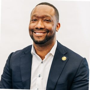 Lonnie McQuirter at Hemp Beverage Expo